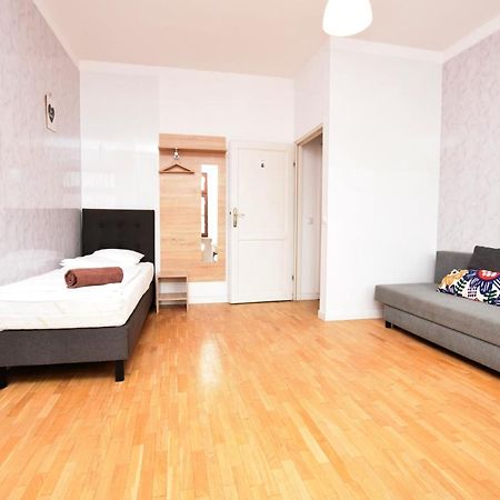 City Central Hostel فروتسواف المظهر الخارجي الصورة